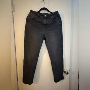 American Eagle women’s jeans